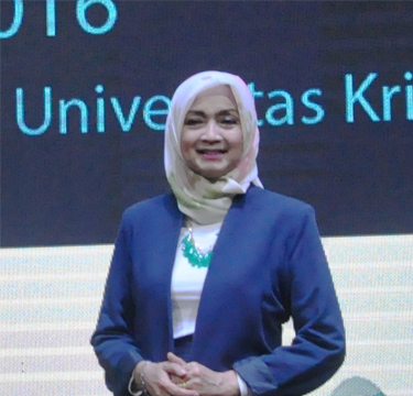 dr. Hj. Alma Lucyati., M.Kes., MSi., MH.Kes